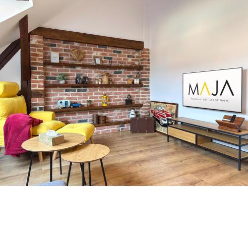 MAJA Premium Loft Apartment in historical city center