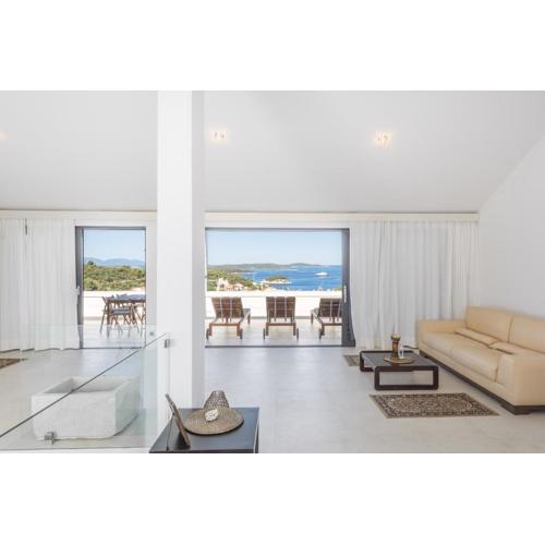 Maki Exclusive Apartments