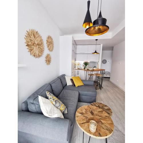 Mandala Art Apartment PL LT EN