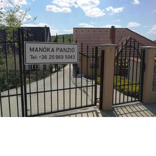 Manoka Guest House