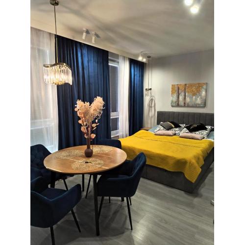 Manu Park Apartament z Garażem Centrum
