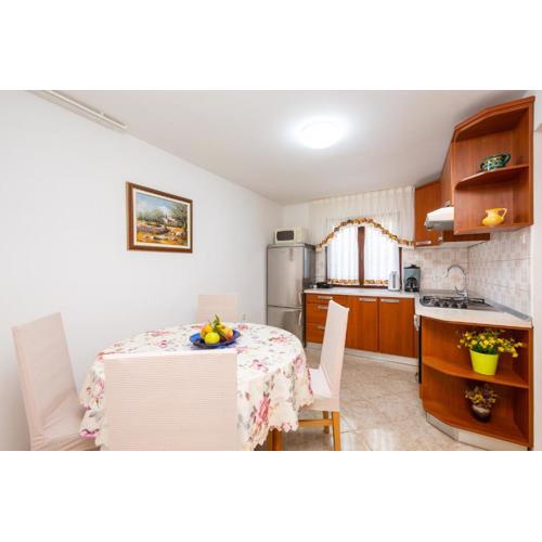 Maretic - Apartment Veliki - MPolo