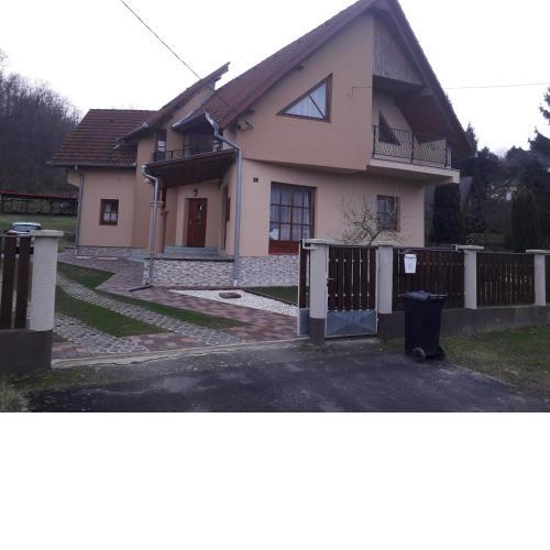 Marika Apartmanház