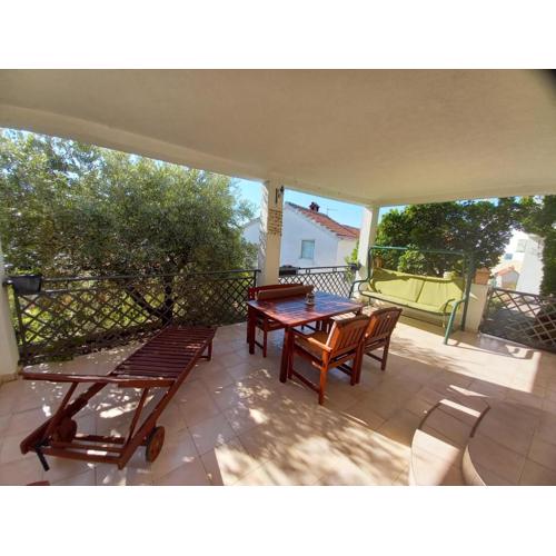 Marina Crveni Apartman