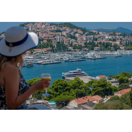 Marina Sea View apartment