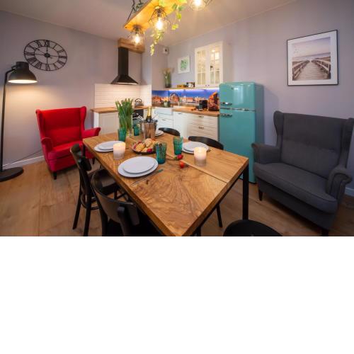 Maya's Flats & Resorts 62 - 3 rooms apartment BASTION WALOWA Gdańsk