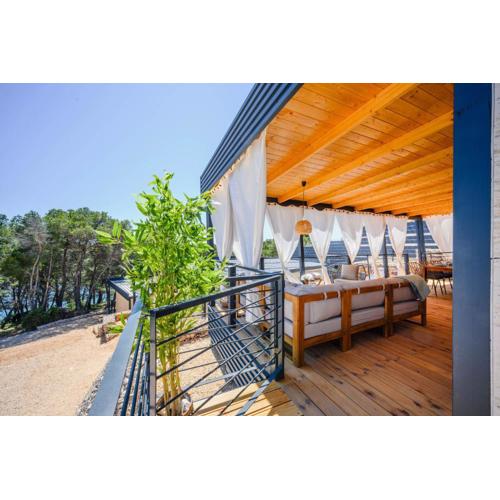 Mediterranea - luxury mobile house with sundeck