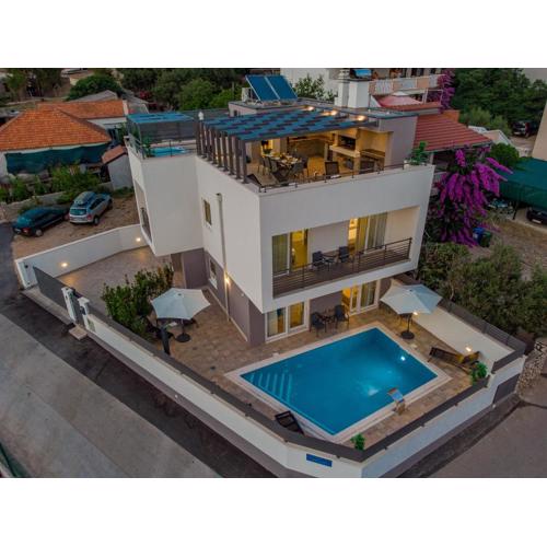 Mediterranean Villa Ursula