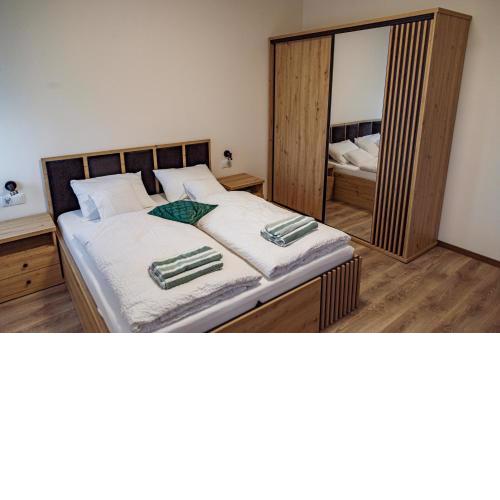 Melissa Apartman