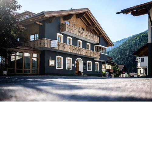 Mellow Mountain Hostel