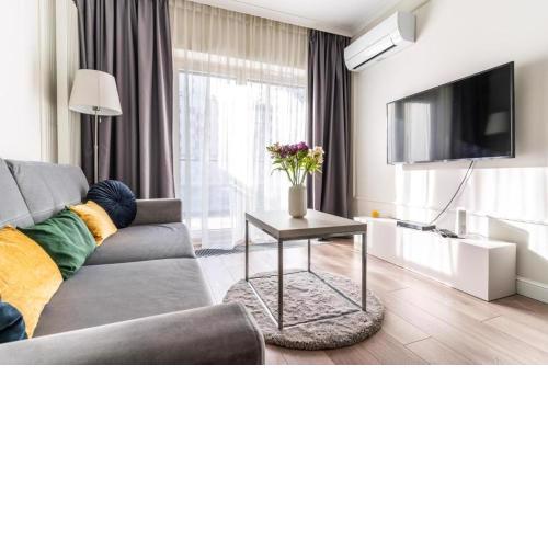 Mennica Residence by Golden Apartments