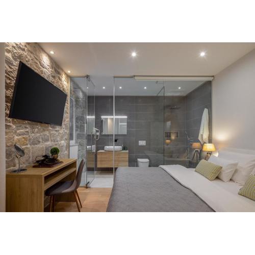 Meridiem Apartment