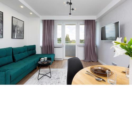 Metro Marymont Apartment by Noclegi Renters