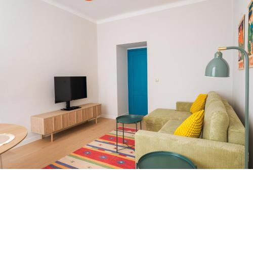 Metro Młynów Colourful Apartment
