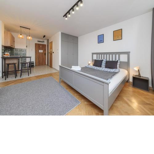 Metro ONZ apartment/Warsaw central