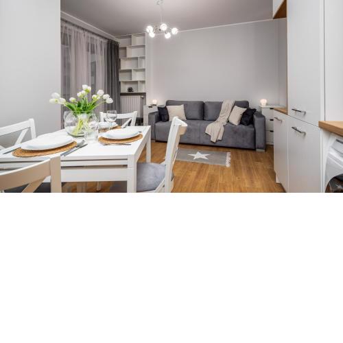 Metro Park Apartments - Bielany by Sun & Snow