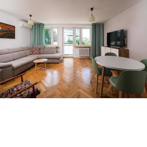 Metro Świętokrzyska City View Apartment