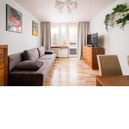 Metro Wierzbno Homely Apartment