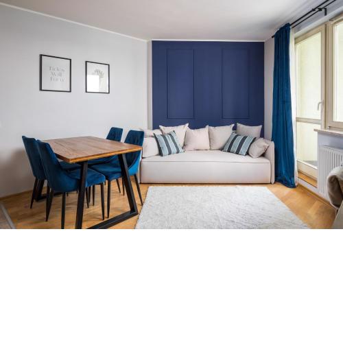 Metro Wilanowska Blue Apartment