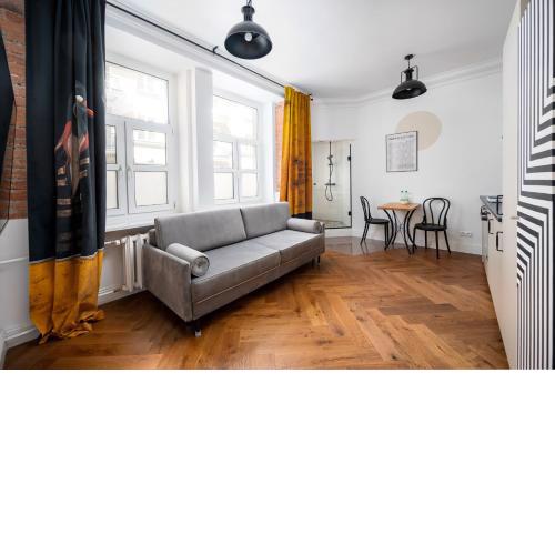 Metro Wileński Varsovia Studio #5