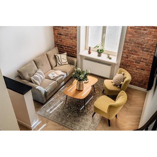Mezzanine Studio - LoftAffair