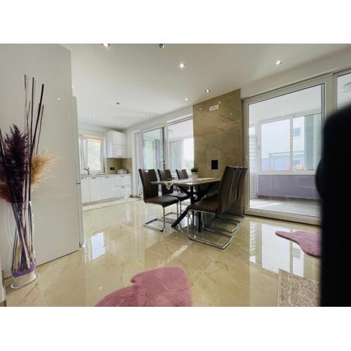 M&G Apartment Kastel Stari