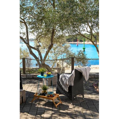 MIA mobile home with jacuzzi