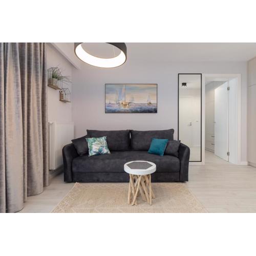 Mielno Sea & Lake Apartment by Noclegi Renters