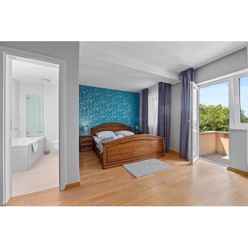 Minerva Hotel