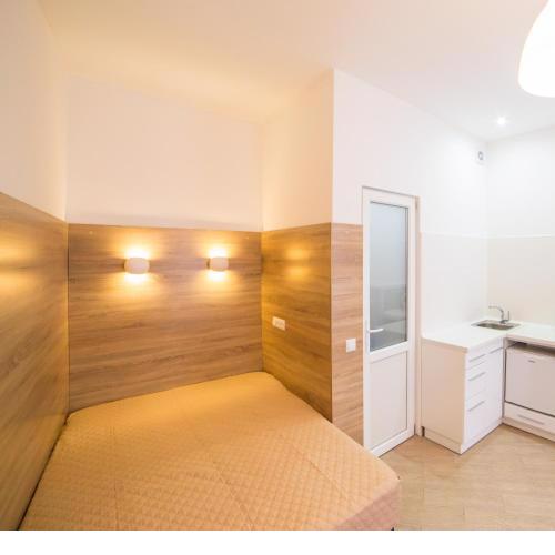 Mini Apartment on Kulisha 29-3