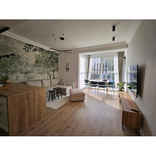 MIRA Apartment in My Center