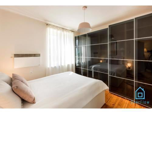Mirror Room