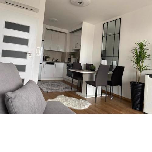 Mistral Residence 408