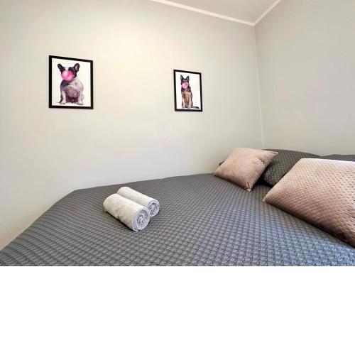 MMRent Bubble Gum Room