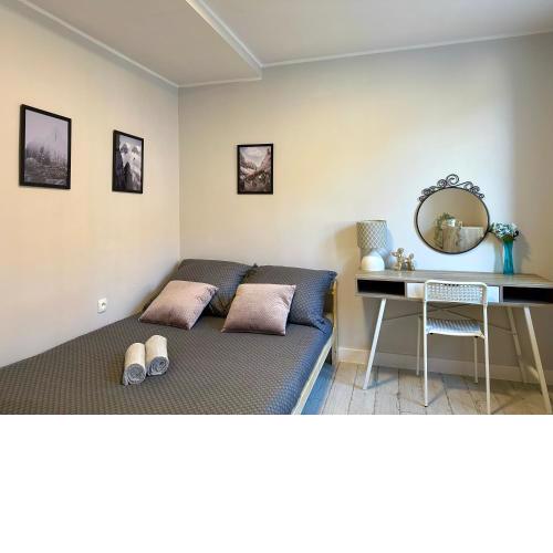 MMRent Eagle Room