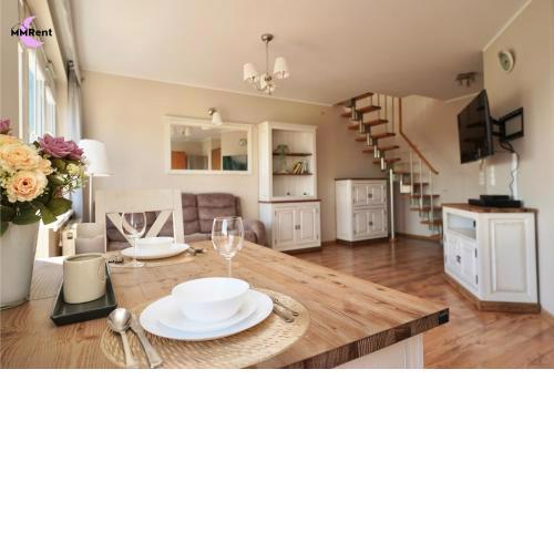 MMRent Two-Story Apartment