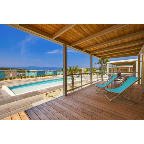 Mobile Homes in Camping Omisalj, island Krk, with swimmingpool-ex TUI
