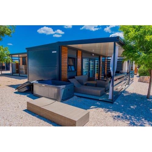 Mobile Homes Pirovac with Private Hot Tub & 2 shared Pools