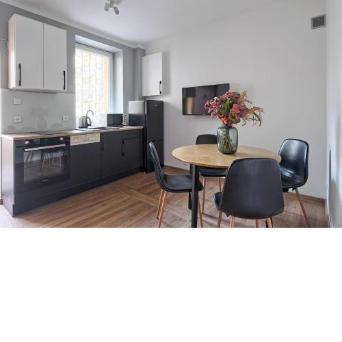Modern And Cozy - City Center - Dobra 27