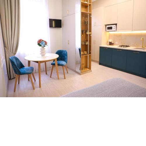 Modern Apartment, 3mins to Opera