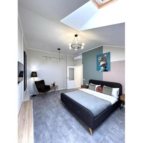Modern Apartment, 5mins to Rynok Square