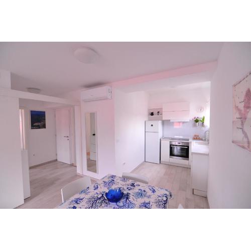 Modern apartment Grbin in the very center of Korcula