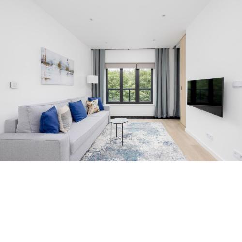 Modern Apartment Grzybowska 37 in the Centre of Warsaw by Noclegi Renters