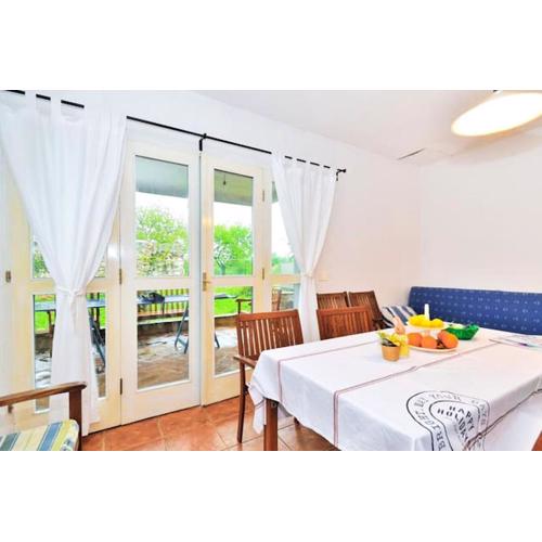 Modern Apartment in Zambratija - 90 m²