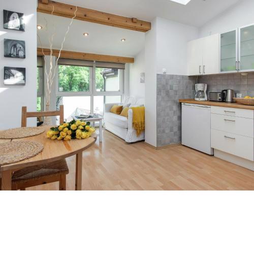 Modern apartment near Krakow s Old Town