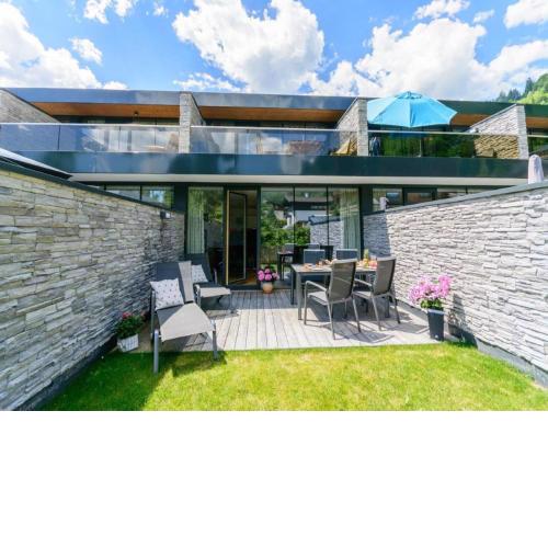 Modern apartment with garden, with access to sauna