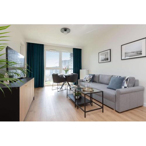 Modern Apartment with Parking by Noclegi Renters