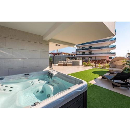 Modern apartment with whirlpool & few steps away from the beach - Borik, Zadar
