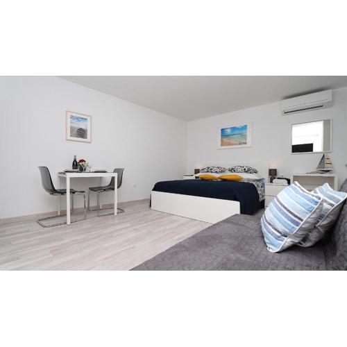 Modern Apartments Iva