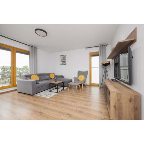 Modern Apartments with Parking and AC Warsaw Suburbs by Noclegi Renters